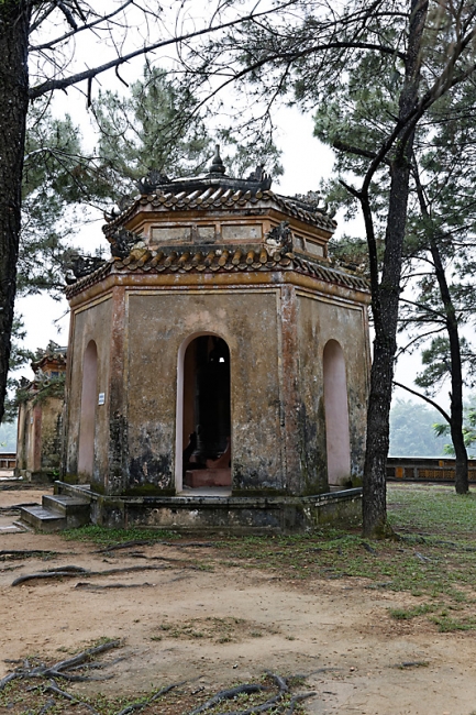 Hué-Pagode de la Dame Céleste-047